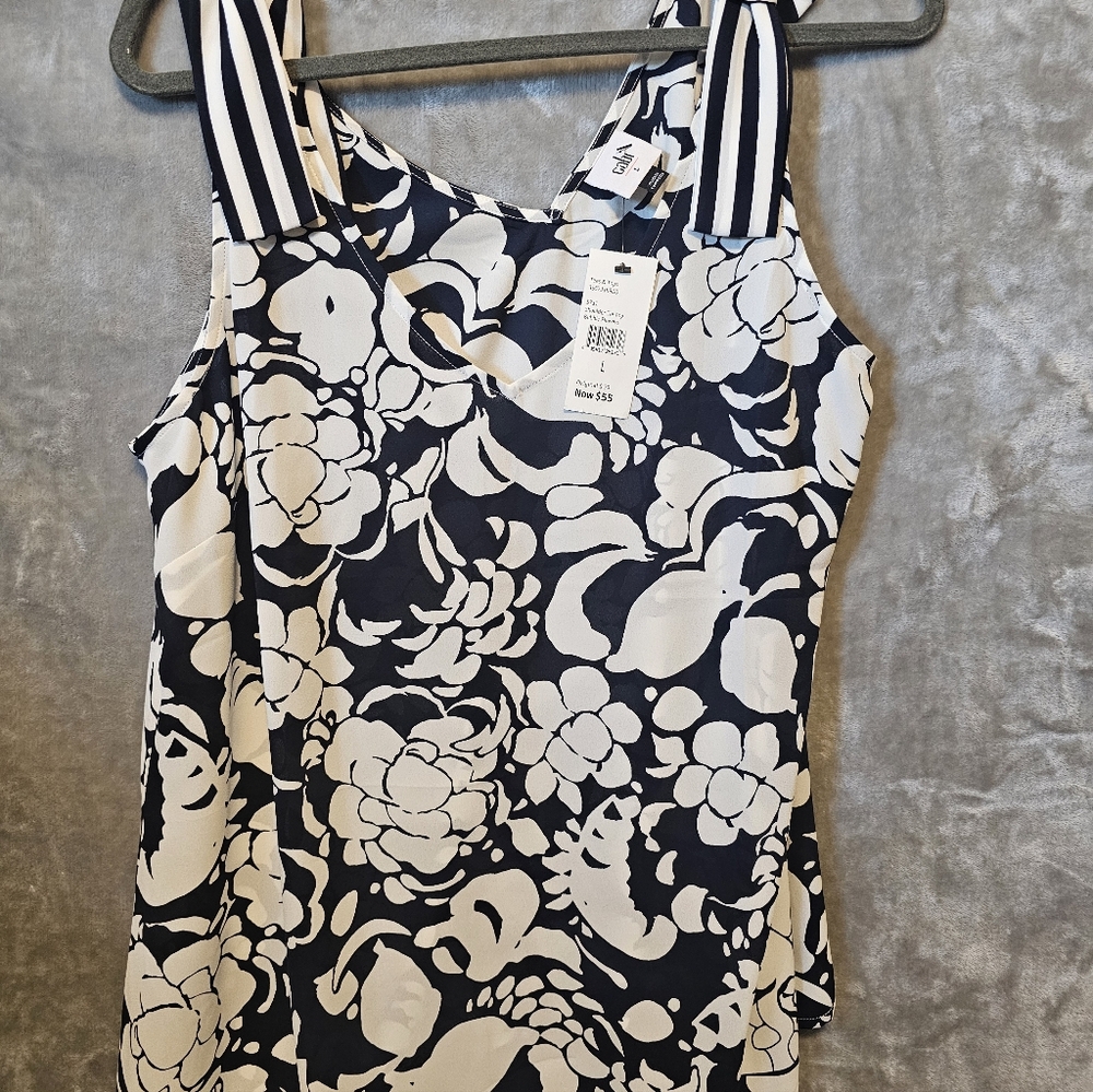 NWT Cabi Bubble Flower Sleevless Blouse #5731 Sz L